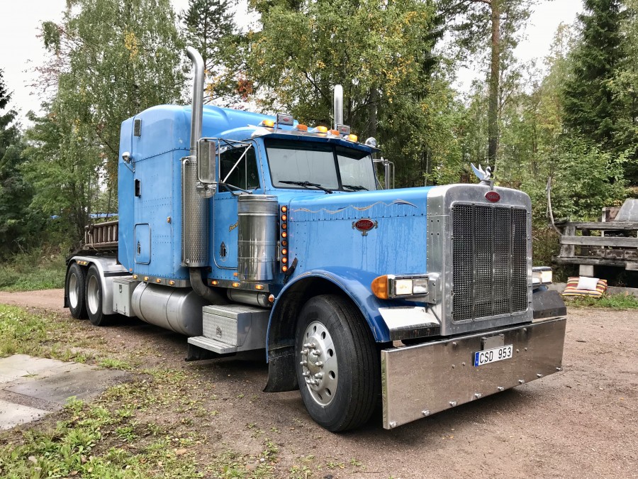 Lastbil Peterbilt 379