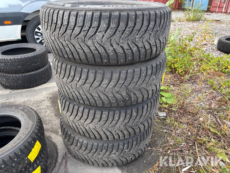 Vinterdäck Kumho 255/60-18 dubb 4 st