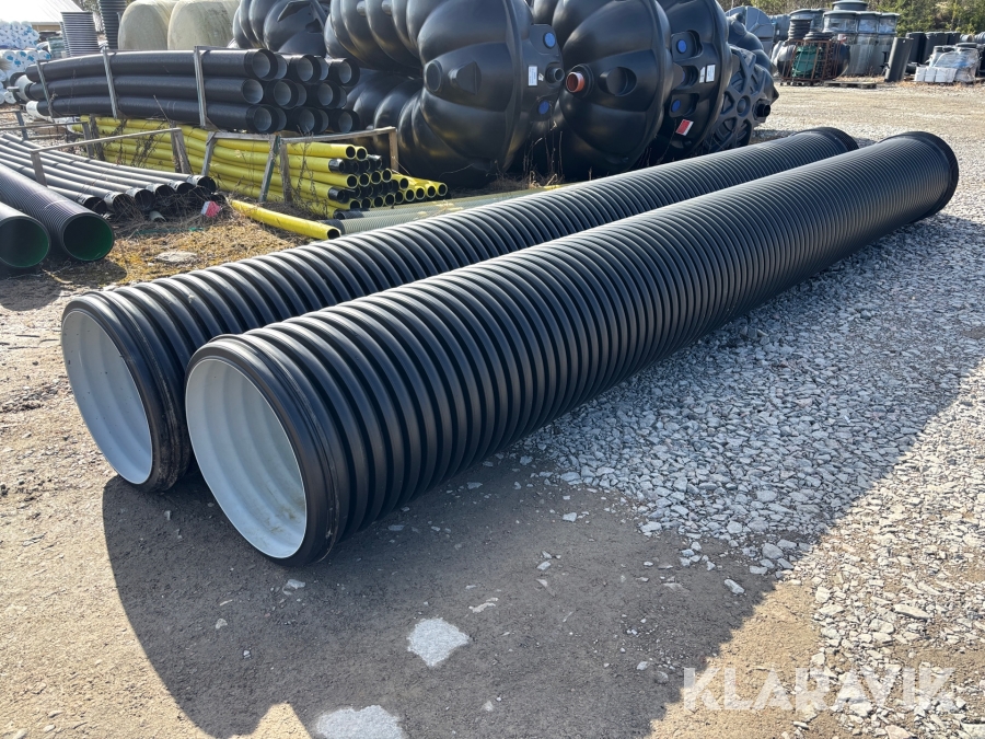 Vägtrummor DN 600 683 x 6000 mm Inkl muff och gummiring 2 st