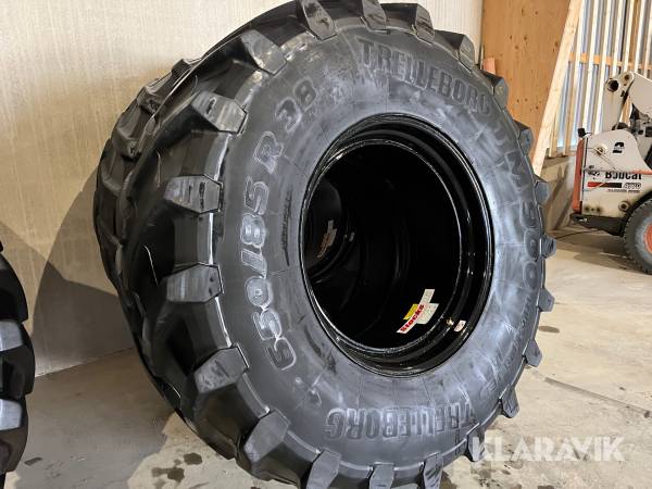 Dubbelmontage Trelleborg 650/85 R 38