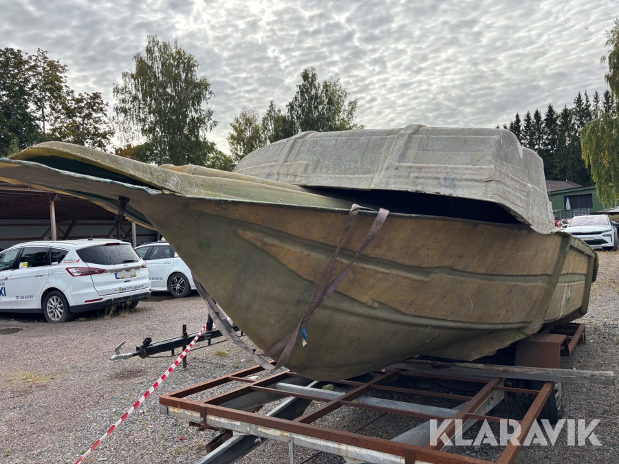 Båtformar för gjutning av båtskrov i olika storlekar