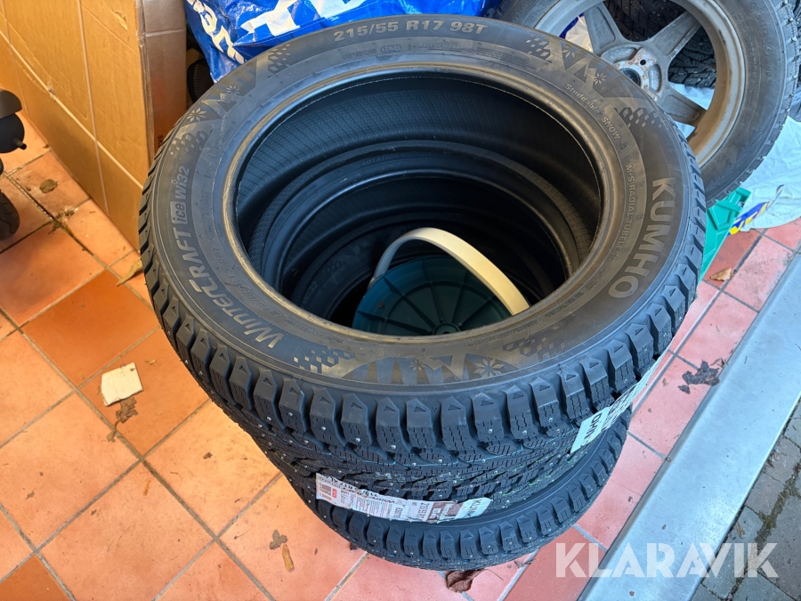 Vinterdäck kumho Wintercraft 215/55R17 4 st