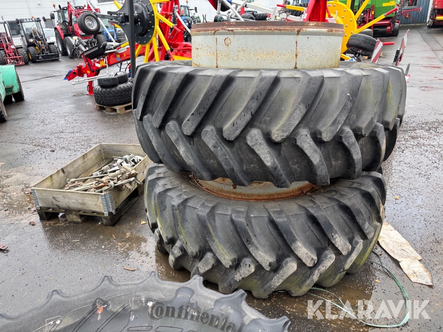 Dubbelmontage Alliance 650/65R42 inklusive spännare