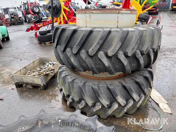 Dubbelmontage Alliance 650/65R42 inklusive spännare