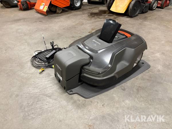 Robotgräsklippare Husqvarna 315X uppgraderad med 4G