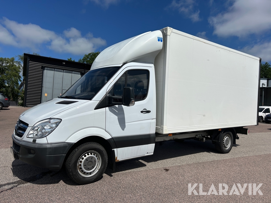 Skåpbil Mercedes-Benz Sprinter 319 Cdi 3,0 V6 med bakgavellyft