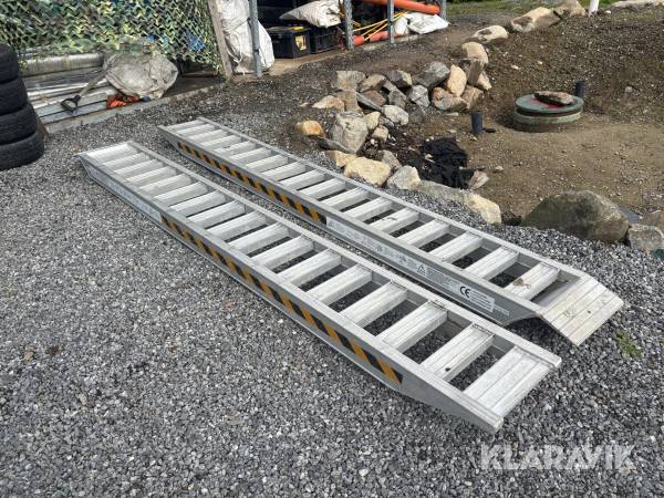 Ramper till flak lastramper