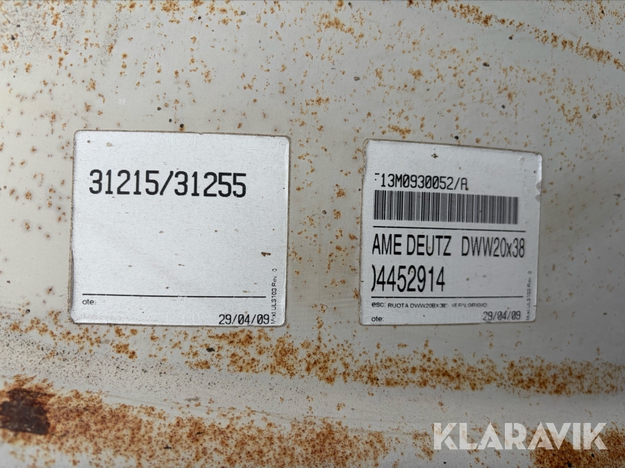 Fälgar till traktor 20x38 -2st