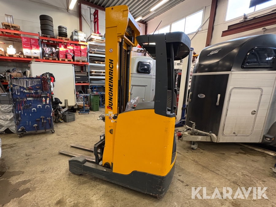 Skjutstativtruck Jungheinrich Etv214