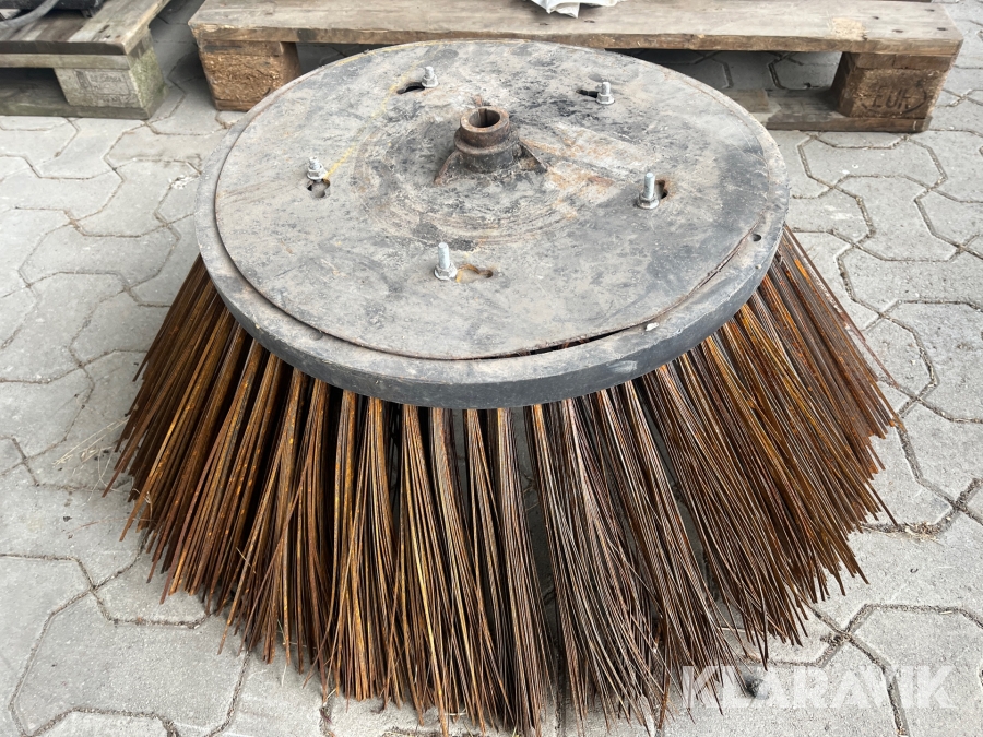 Borste till sopmaskin