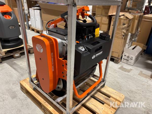 Ny Vält / Vibrationsplatta Daewoo 6,5hk
