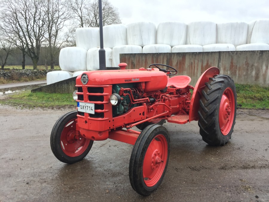 Traktor (Totalrenoverad)