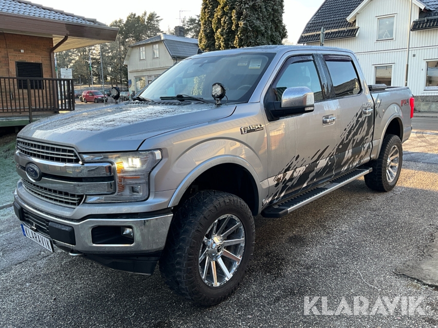 Pickup Ford F 150 Lariat SuperCrew 5.0 V8