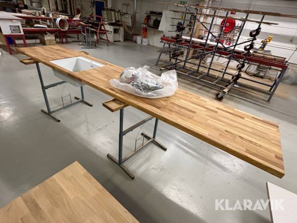 Kärnask bänkskiva LG Collection med Franke Maris disko