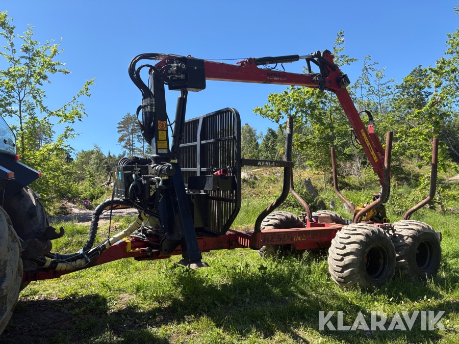 Huggarvagn Tesla 114HD , Kran 204T 4WD