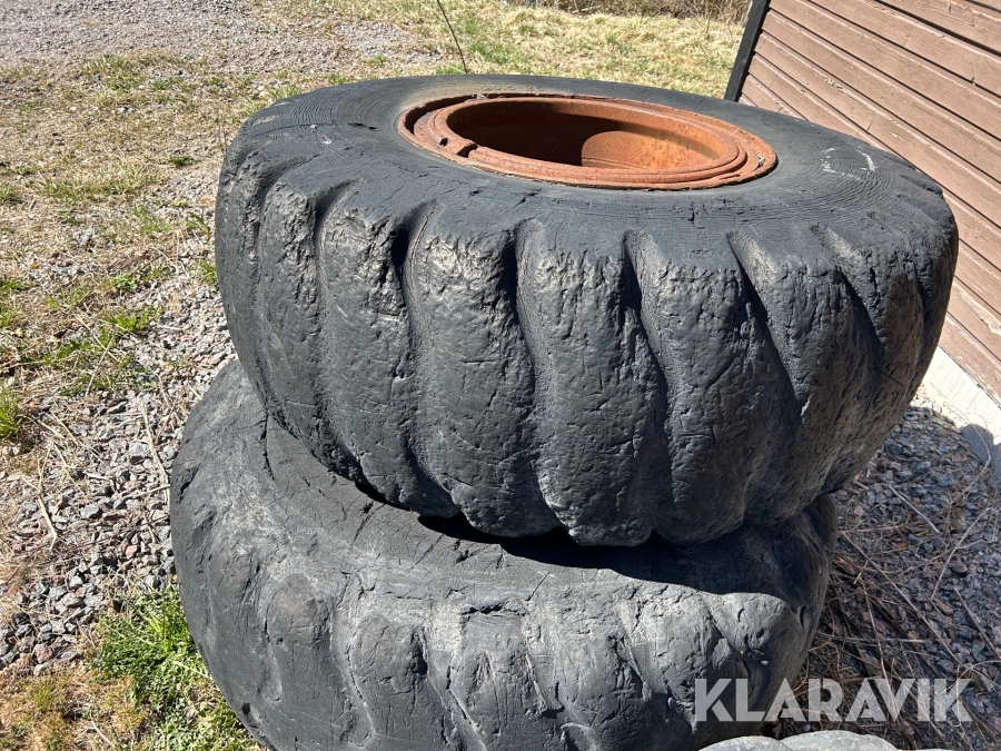 Skogsdäck 20.5-25 2st