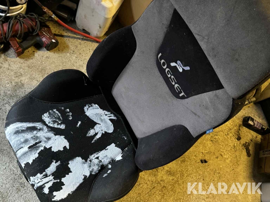 Stol inklusive underrede till skogsmaskin Logset Sit right