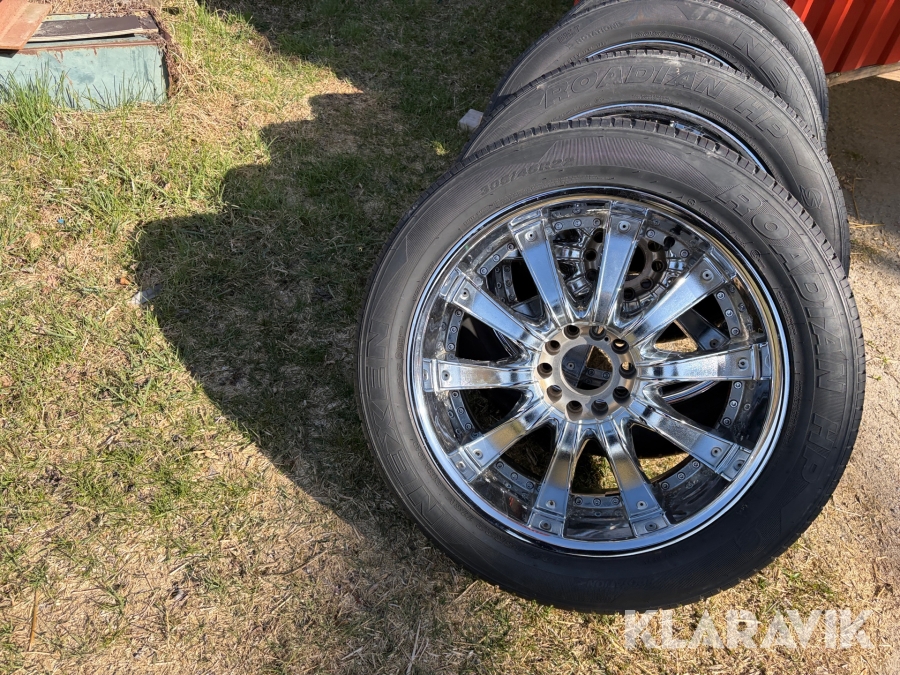 Däck med fälg Nexen 305/45R22 4 st