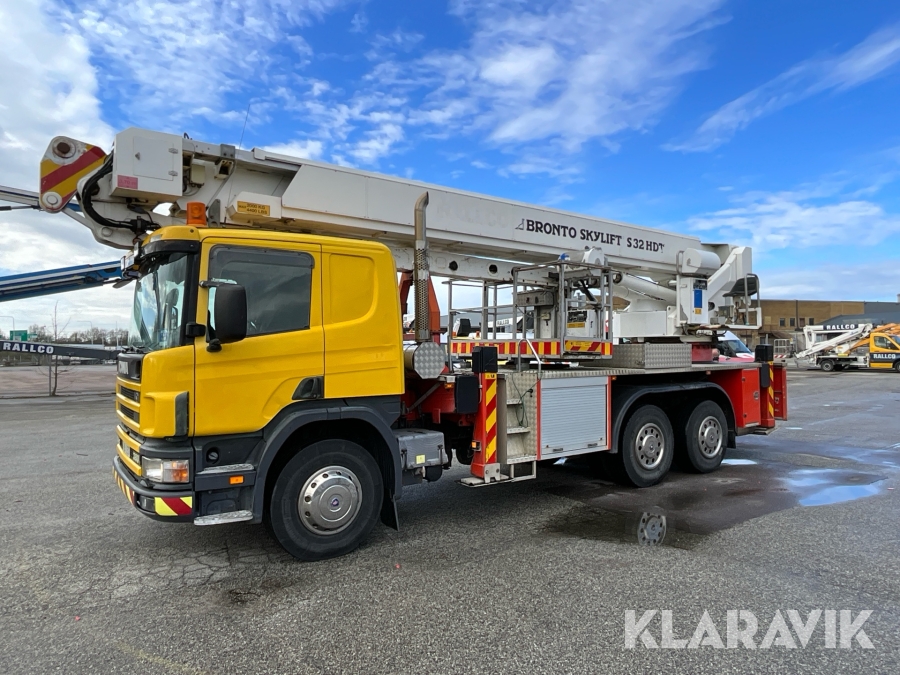 Billift Scania P114GB6X2, Malmö, Klaravik auktioner