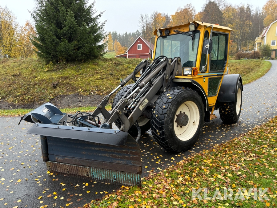 Hjullastare Lundberg 344T med redskap