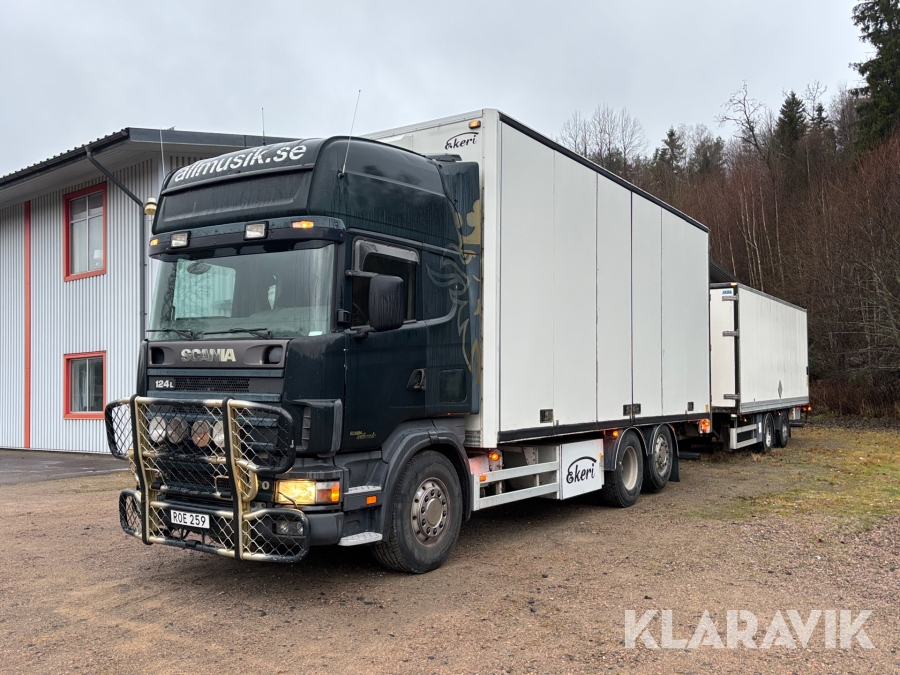 Lastbil Scania R124 LB6x2*4NB 420 + skåpsläp