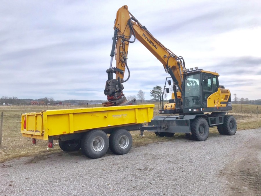 Hjulgrävare Hyundai HW 140 + Rototilt Kärra -2017