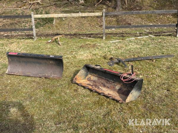Frontlastare och snöblad med universalfäste till ATV