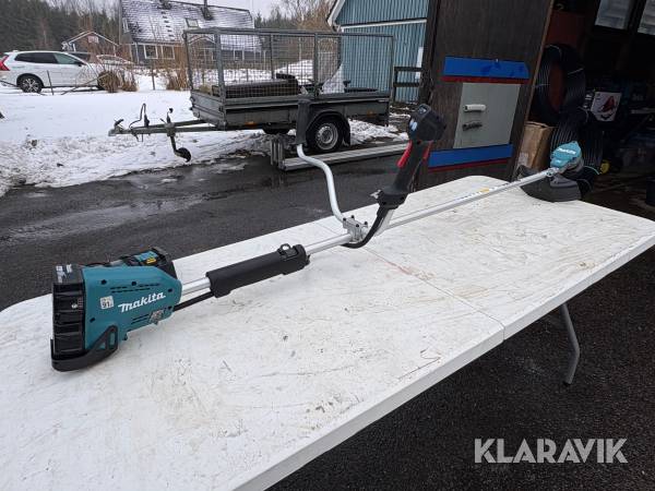 Häcksax och grästrimmer Makita DUH523Z/DUR368A