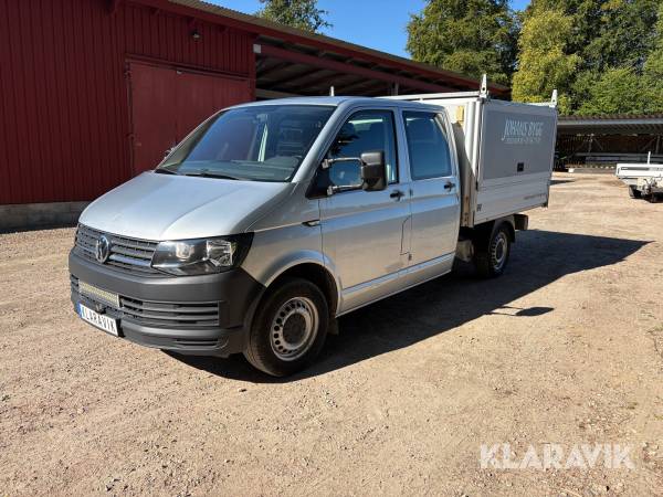 Lätt lastbil Volkswagen Transporter skåp floby