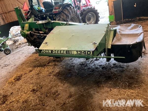 Slåtterkross John Deere 1340