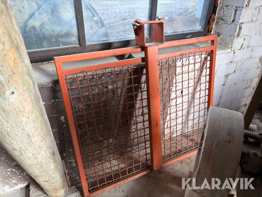 Skogsgräns till huggarvagn