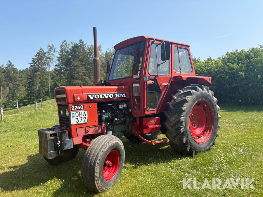 Traktor Volvo BM 2250