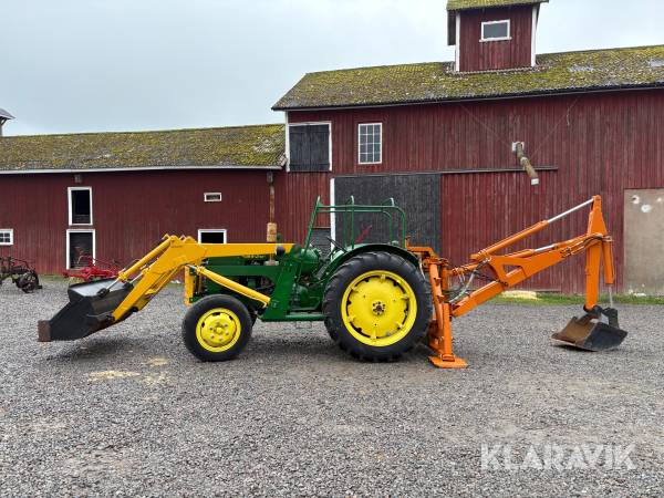 Veterantraktor GMW D45 med frontlastare och grävare