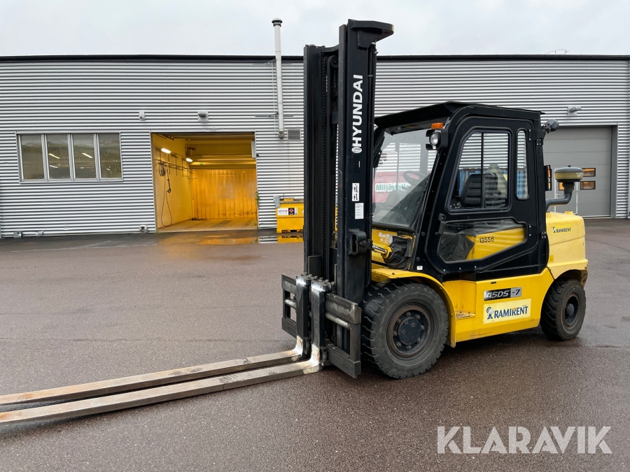 Truck Hyundai 45DS-7