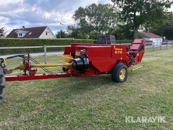 Småbalspress New Holland 575