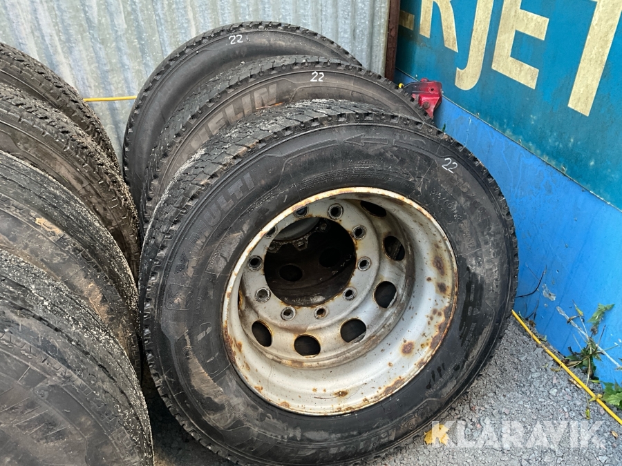 Lastbilsdäck Michelin X-multi 315/60R22,5 4st