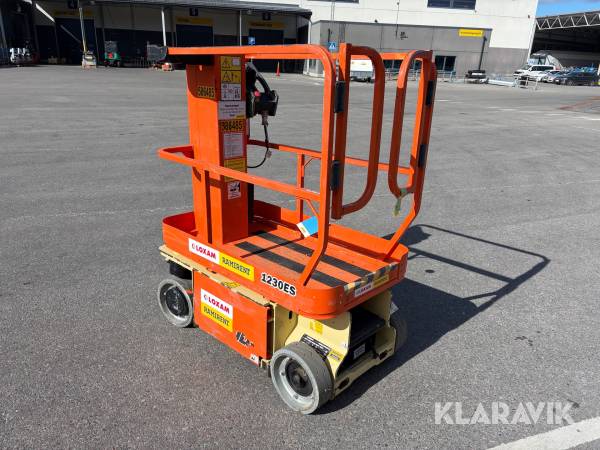 Pelarlift JLG 1230ES
