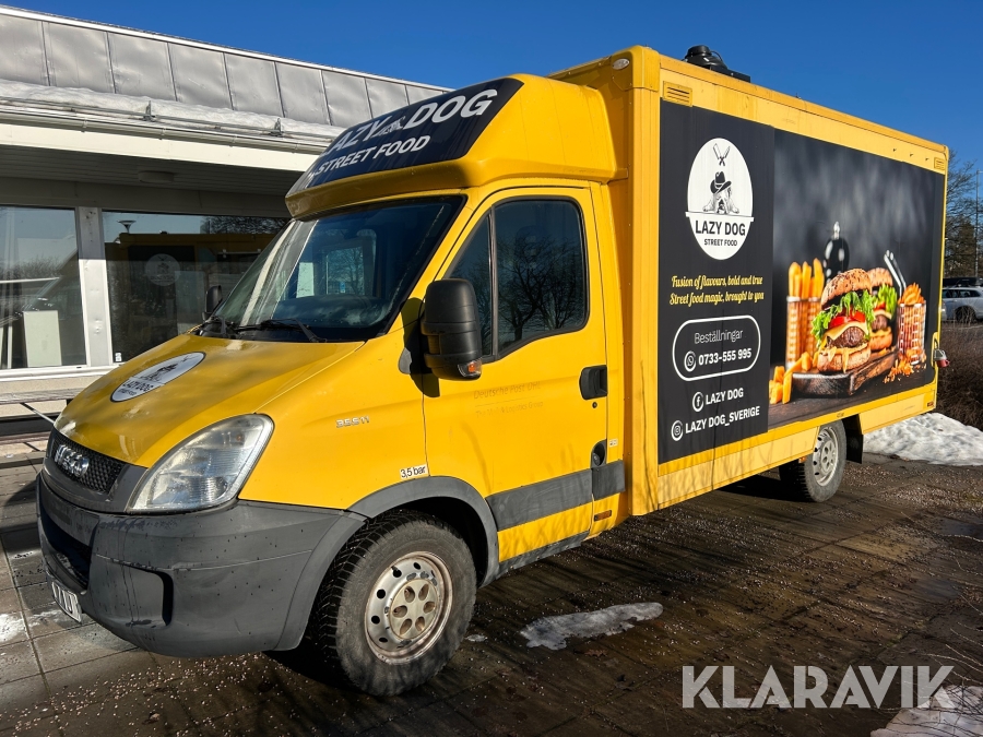 Foodtruck Iveco 35S11A/P komplett Kök