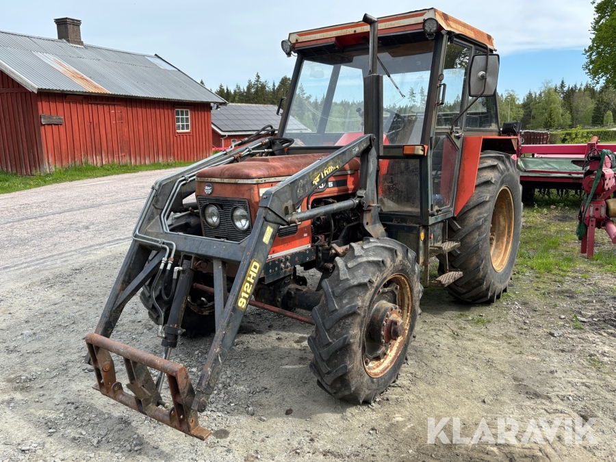 Traktor Zetor 6045 Med Trima 912HD lastare