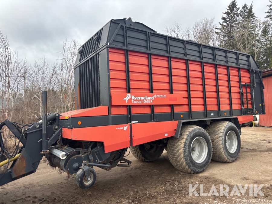 Finsnittvagn Kverneland Taarup 10055R