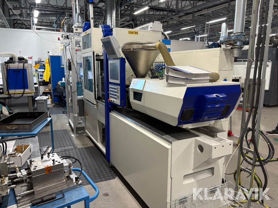 Formspruta Battenfeld HM 65/150 unillog B6s Med linjär robot