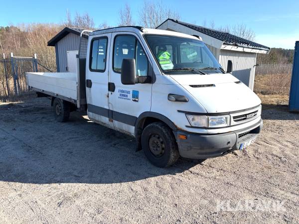 Lätt lastbil Iveco Daily 35S12D 4x2