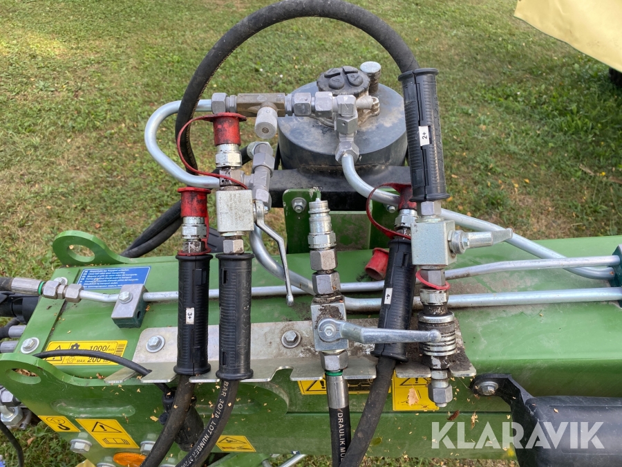 Slåtterkross Krone Easy Cut tTS360 CV med matta