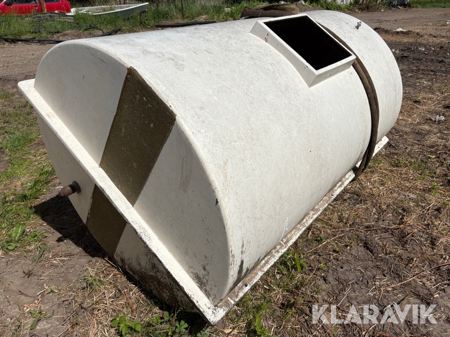 Plasttank för exempelvis diesel