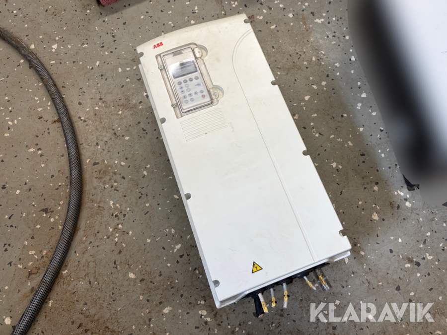 Frekvensomvandlare ABB ACS 800