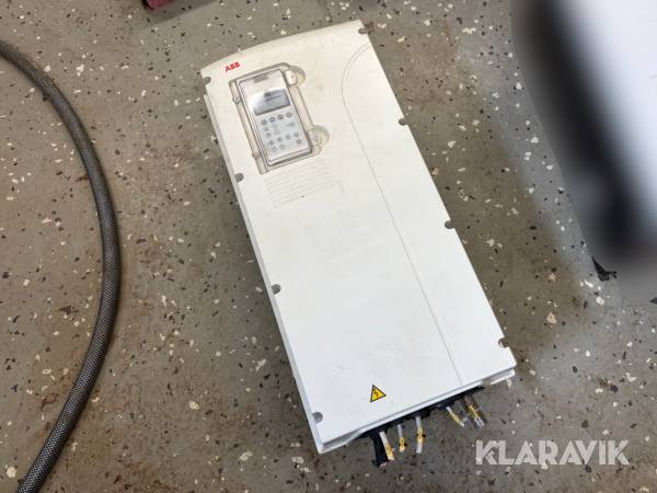Frekvensomvandlare ABB ACS 800