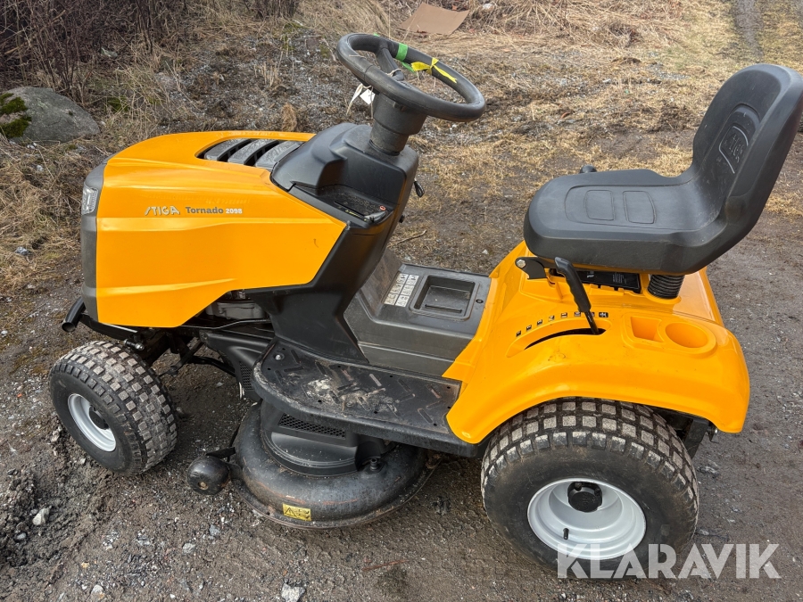Gräsklippare Åkgräsklippare Stiga Tornado 2098