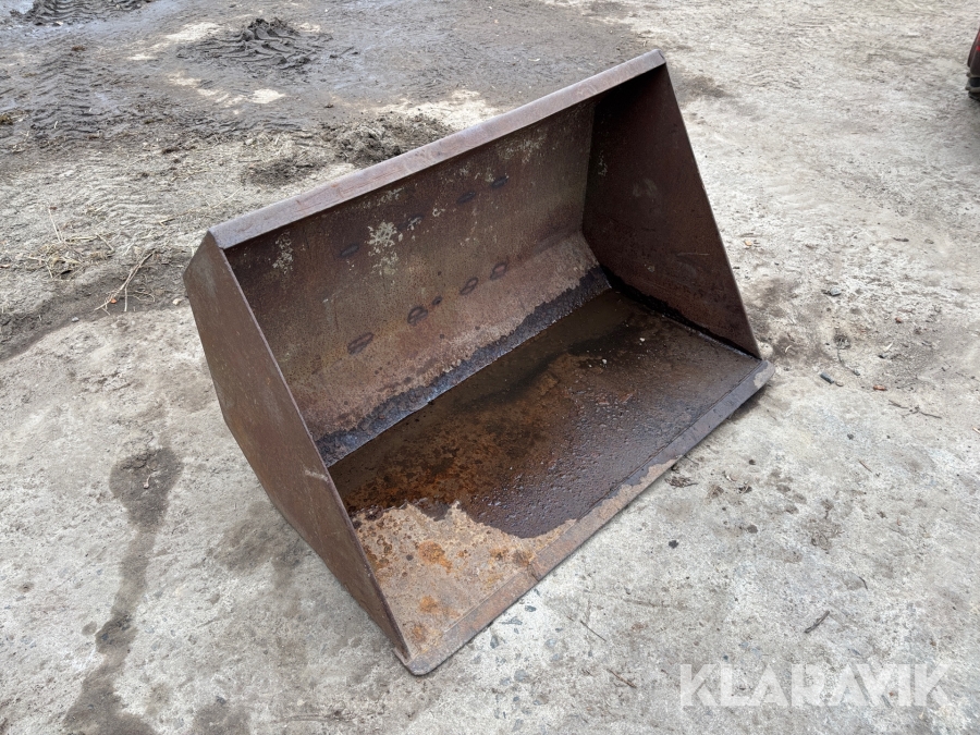 Skopa - Avant fäste