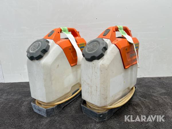 Vattentankar till kapmaskin Husqvarna WT15