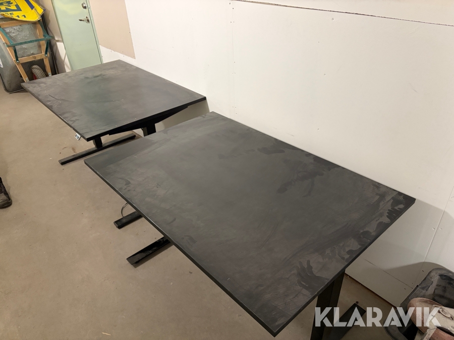 Skrivbord Höj & Sänkbart 2st Edsbyn